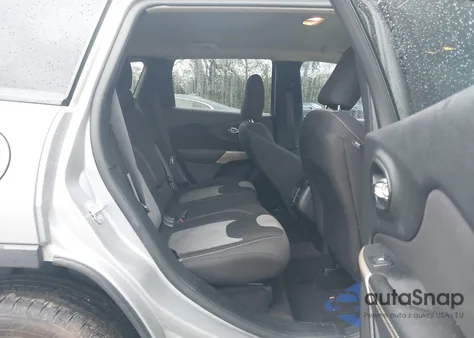 2018 Jeep Cherokee Latitude Fwd z USA, uszkodzony, nr VIN 1C4PJLCB5JD544577